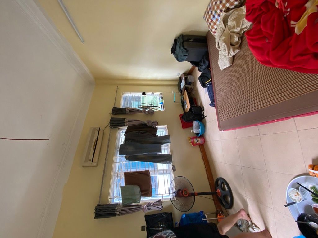 Bán nhà Vĩnh Hưng - diện tích 38m2 4 tầng - Lô góc, ô tô tránh - giá 4 tỷ