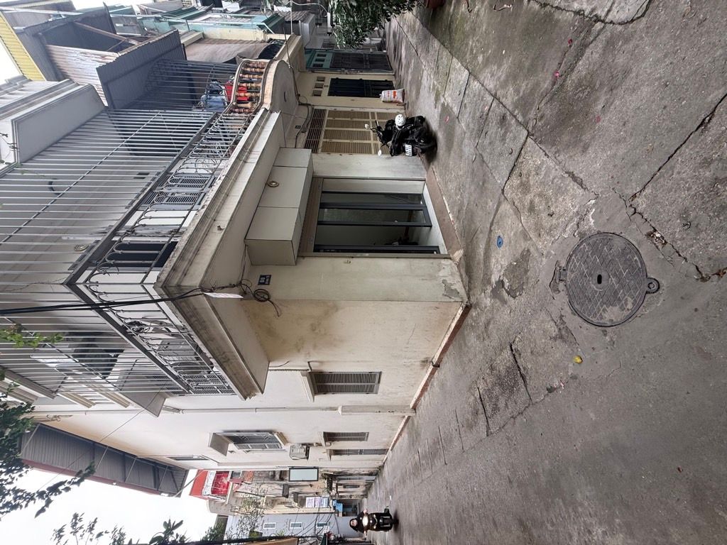 Bán nhà Lạc Trung - diện tích 49m2 3 tầng - Lô góc, ô tô đỗ cửa - giá 19 tỷ