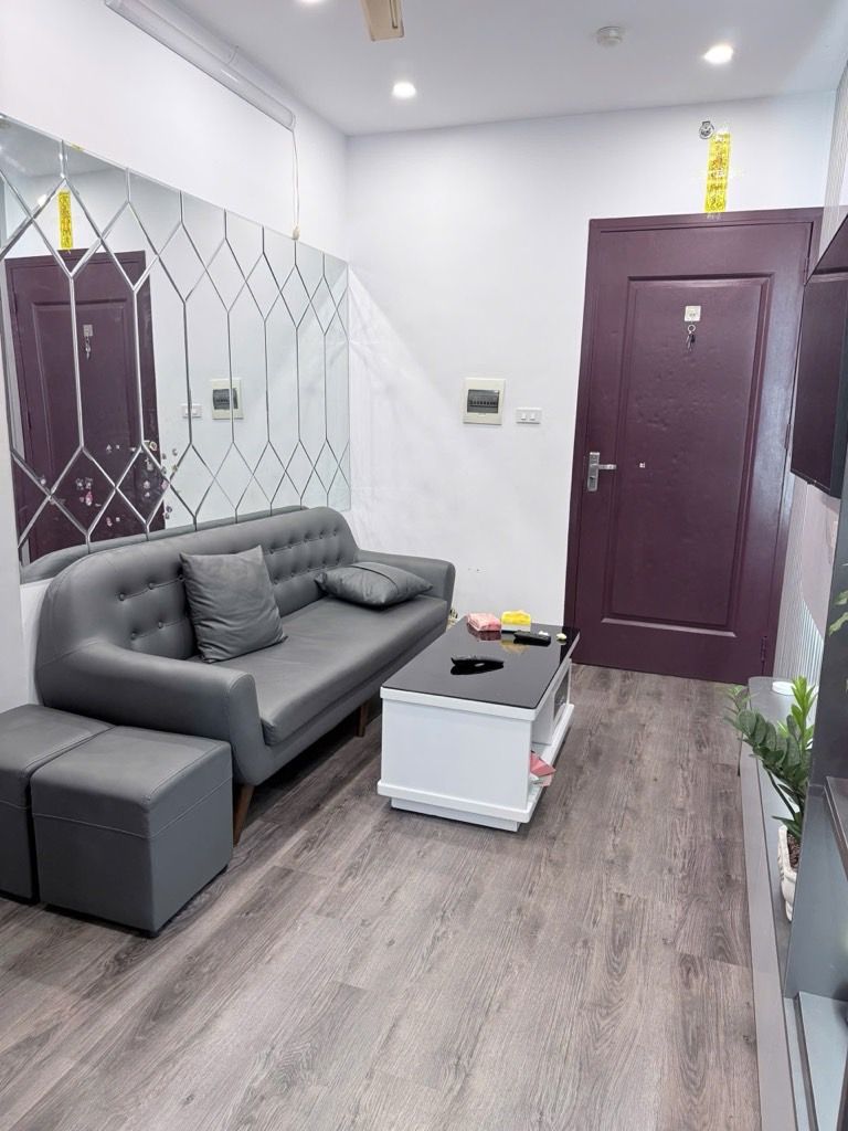 Bán nhà Nguyễn Xiển - diện tích 65.1m2 1 tầng - Nhà vẫn mới tinh, chỉ việc xách vali về ở - giá 4,8 tỷ