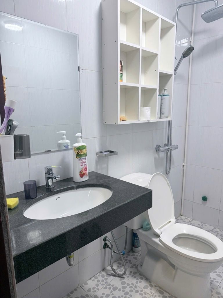 Bán nhà Nguyễn Xiển - diện tích 65.1m2 1 tầng - Nhà vẫn mới tinh, chỉ việc xách vali về ở - giá 4,8 tỷ