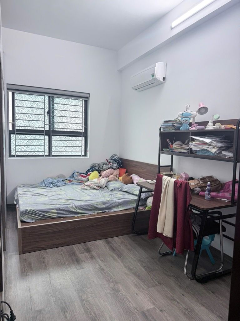 Bán nhà Nguyễn Xiển - diện tích 65.1m2 1 tầng - Nhà vẫn mới tinh, chỉ việc xách vali về ở - giá 4,8 tỷ