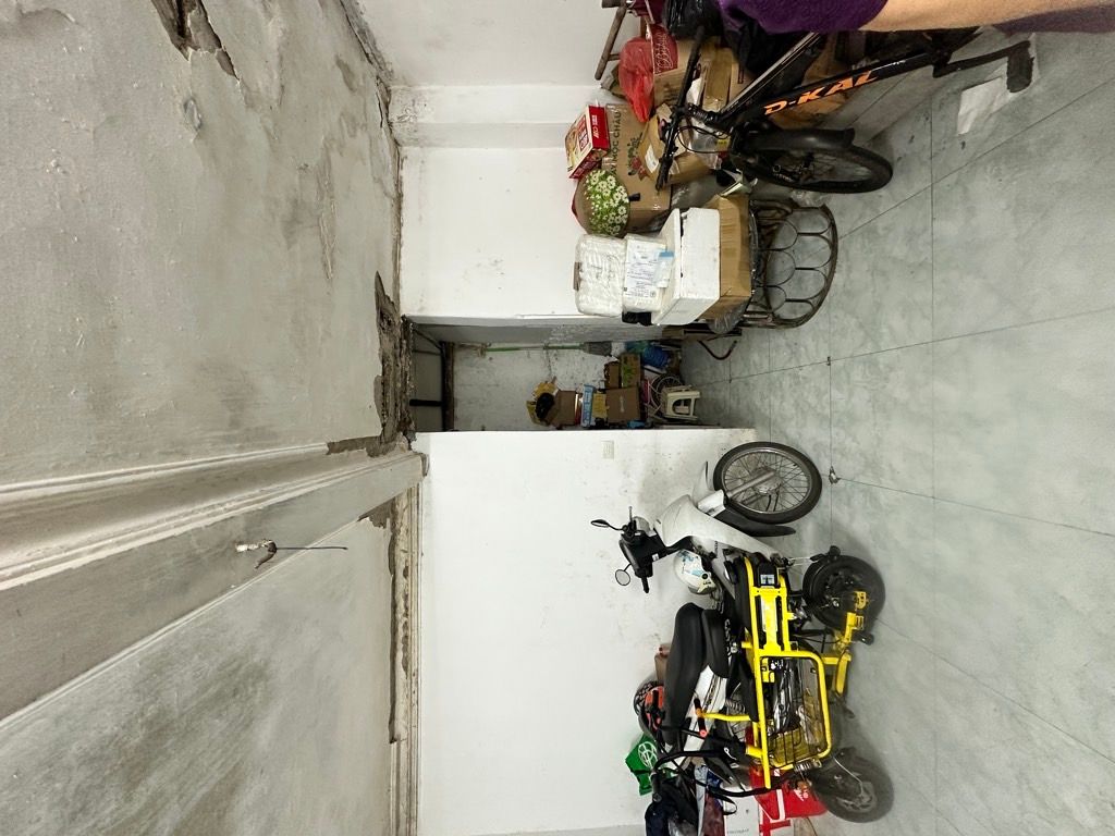 Bán nhà Cát Linh - diện tích 36,5m2 2 tầng - vị trí HOT Đống Đa - giá 6,3 tỷ