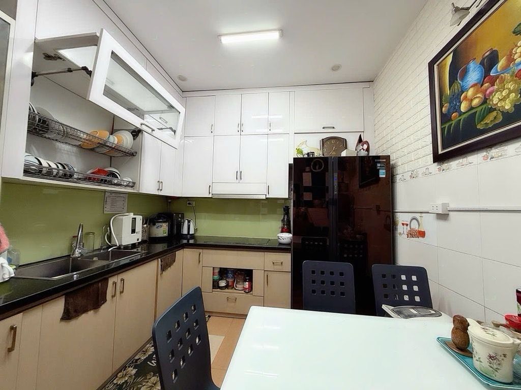 Bán nhà Trường Chinh - diện tích 39,4m2 5 tầng - Phân lô ô tô tránh - giá 16,8 tỷ