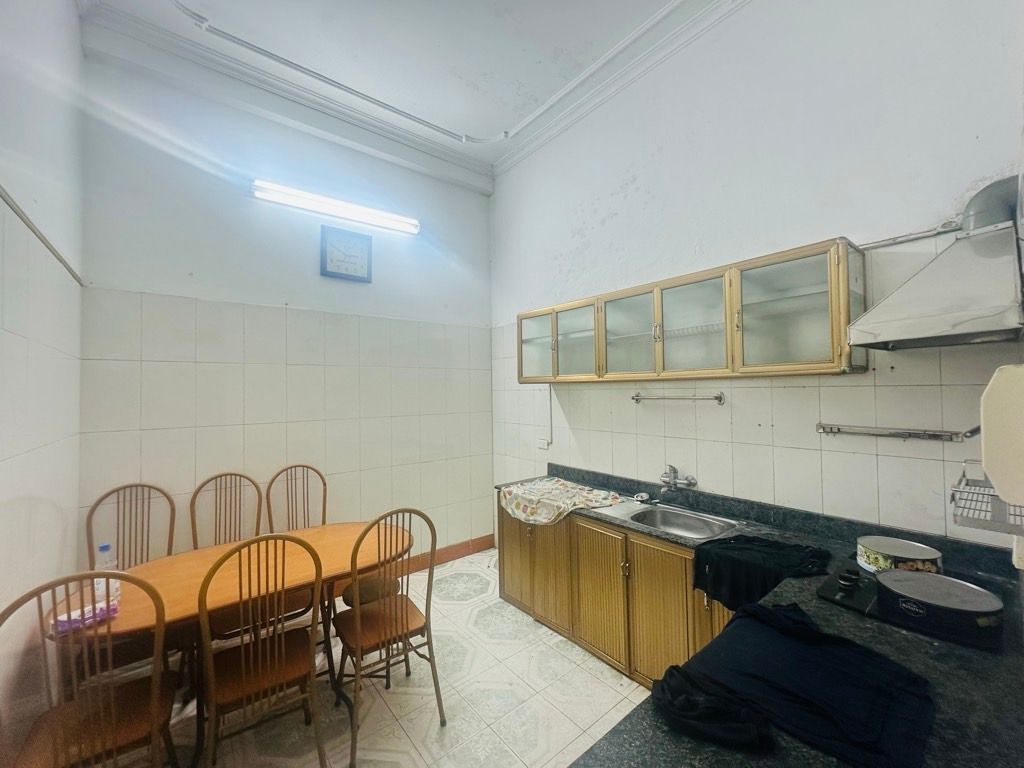 Bán nhà Bùi Xương Trạch - diện tích 35.5m2 4 tầng - Phân lô cán bộ công an - giá 7,9 tỷ