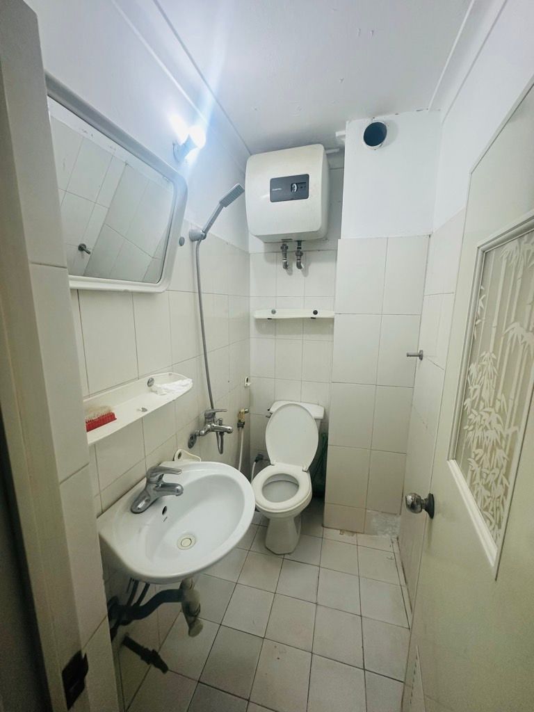 Bán nhà Bùi Xương Trạch - diện tích 35.5m2 4 tầng - Phân lô cán bộ công an - giá 7,9 tỷ