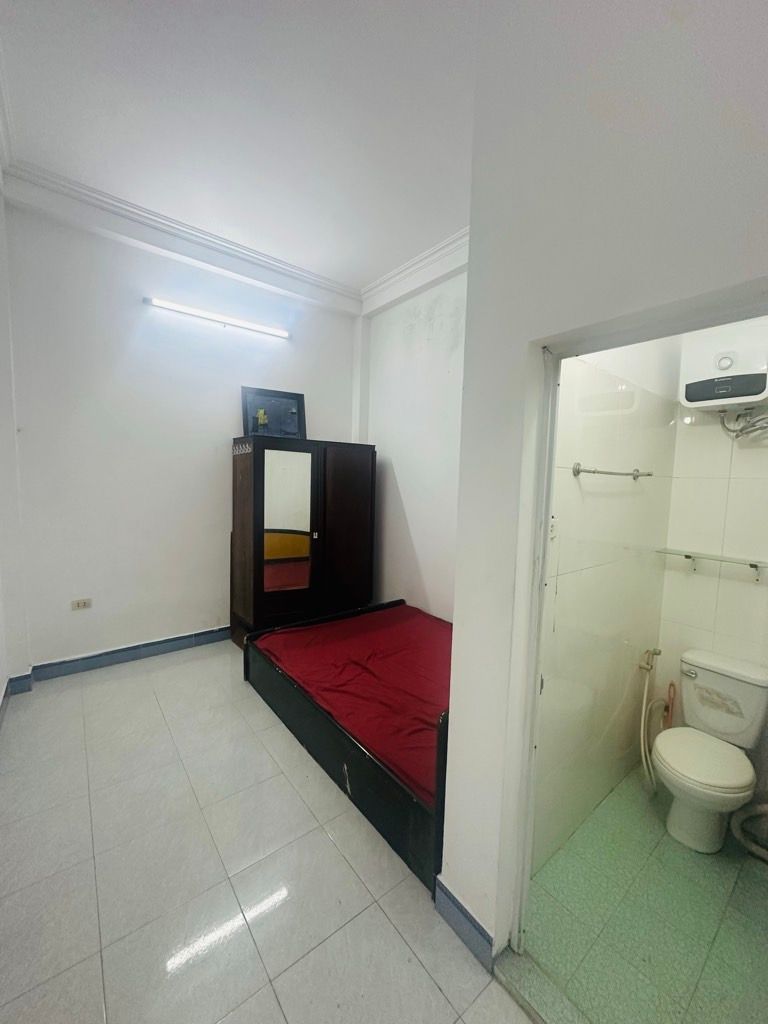 Bán nhà Bùi Xương Trạch - diện tích 35.5m2 4 tầng - Phân lô cán bộ công an - giá 7,9 tỷ