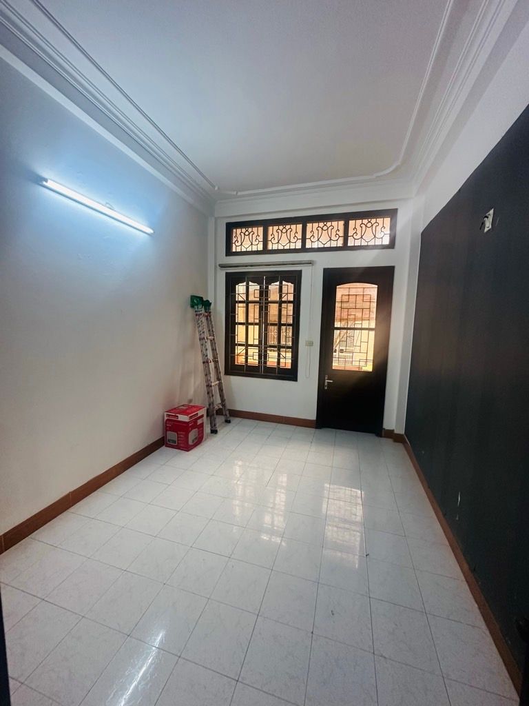 Bán nhà Bùi Xương Trạch - diện tích 35.5m2 4 tầng - Phân lô cán bộ công an - giá 7,9 tỷ