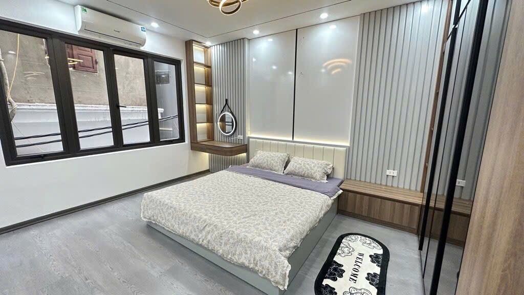 Bán nhà Trần Đại Nghĩa - diện tích 30m2 5 tầng - Nhà mới đẹp, vị trí đẹp - giá 9 tỷ