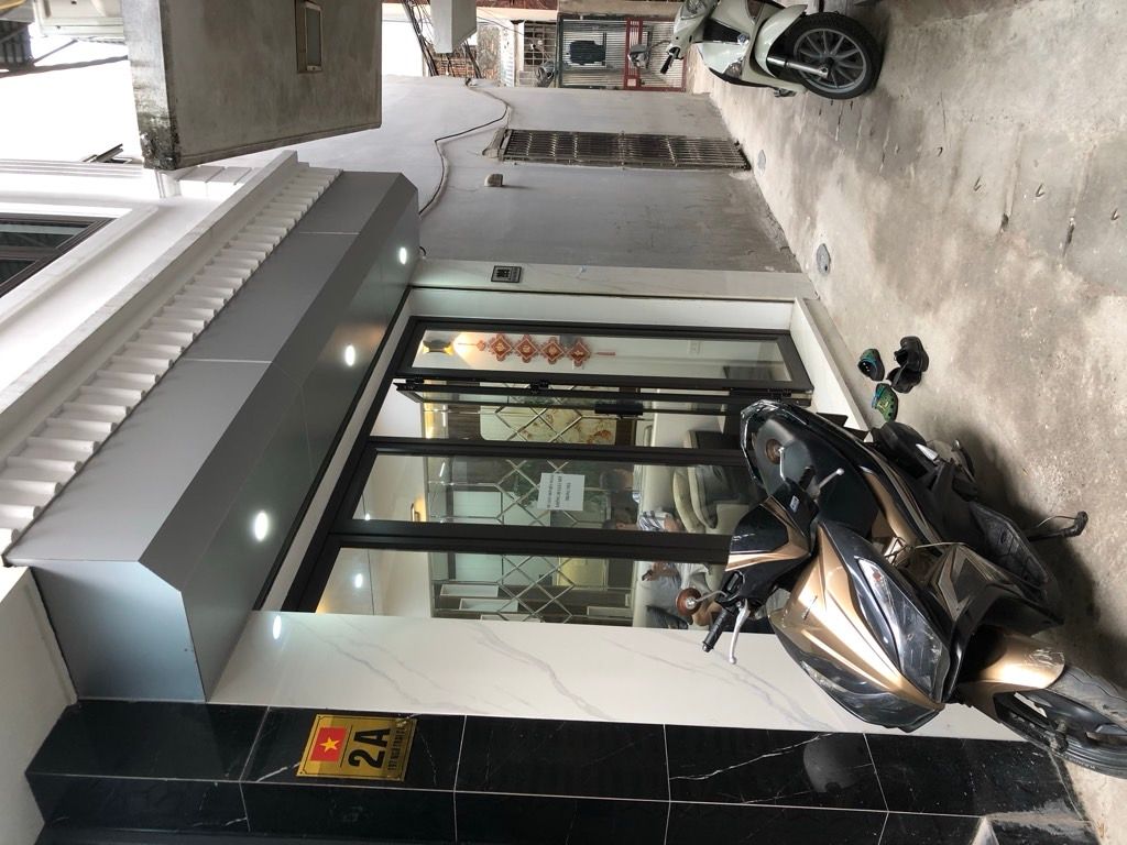 Bán nhà Trần Đại Nghĩa - diện tích 30m2 5 tầng - Nhà mới đẹp, vị trí đẹp - giá 9 tỷ