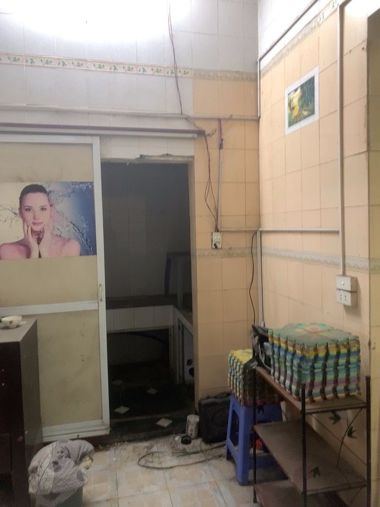 Bán nhà Đoàn Thị Điểm - diện tích 32.8m2 4 tầng - ô tô tránh - giá 12,8 tỷ