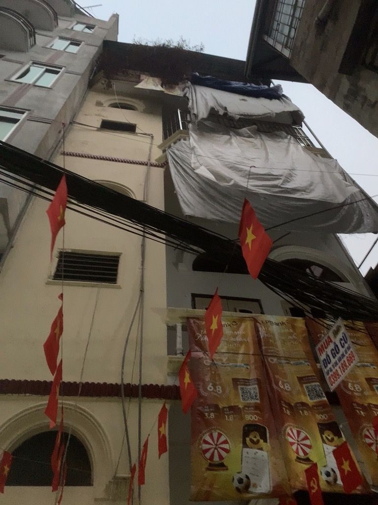 Bán nhà Đoàn Thị Điểm - diện tích 32.8m2 4 tầng - ô tô tránh - giá 12,8 tỷ