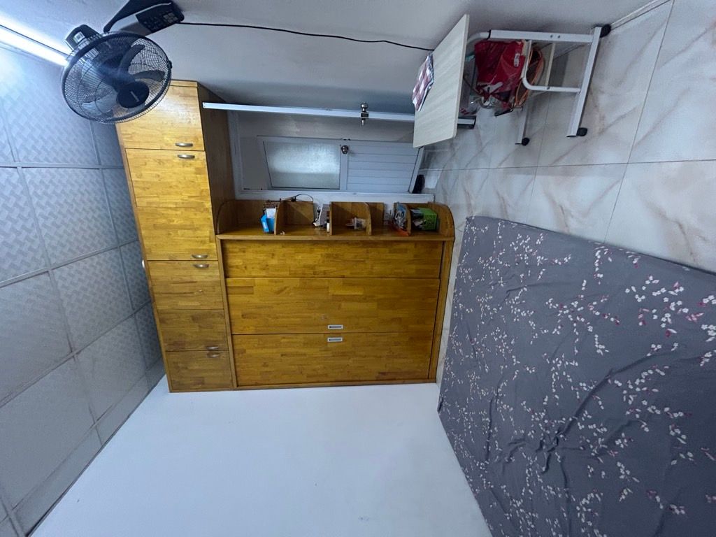 Bán nhà Đông Thiên - diện tích 30m2 2 tầng - NGÕ THÔNG - giá 3,15 tỷ