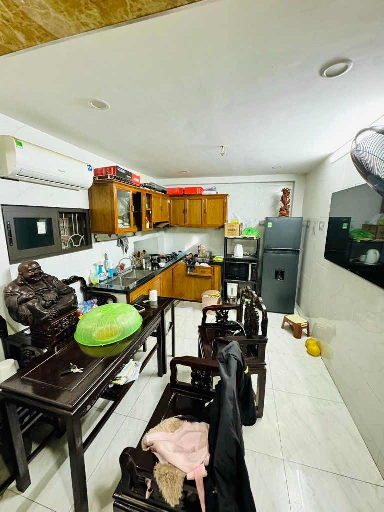 Bán nhà Đại Từ - diện tích 33m2 3 tầng - Ô tô su cóc tận cửa - giá 3,6 tỷ