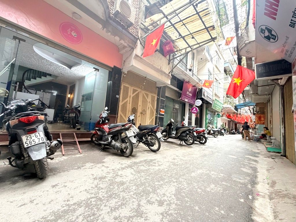 Bán nhà Tây Sơn - diện tích 52m2 5 tầng - Lõi Đống Đa - giá 18,9 tỷ