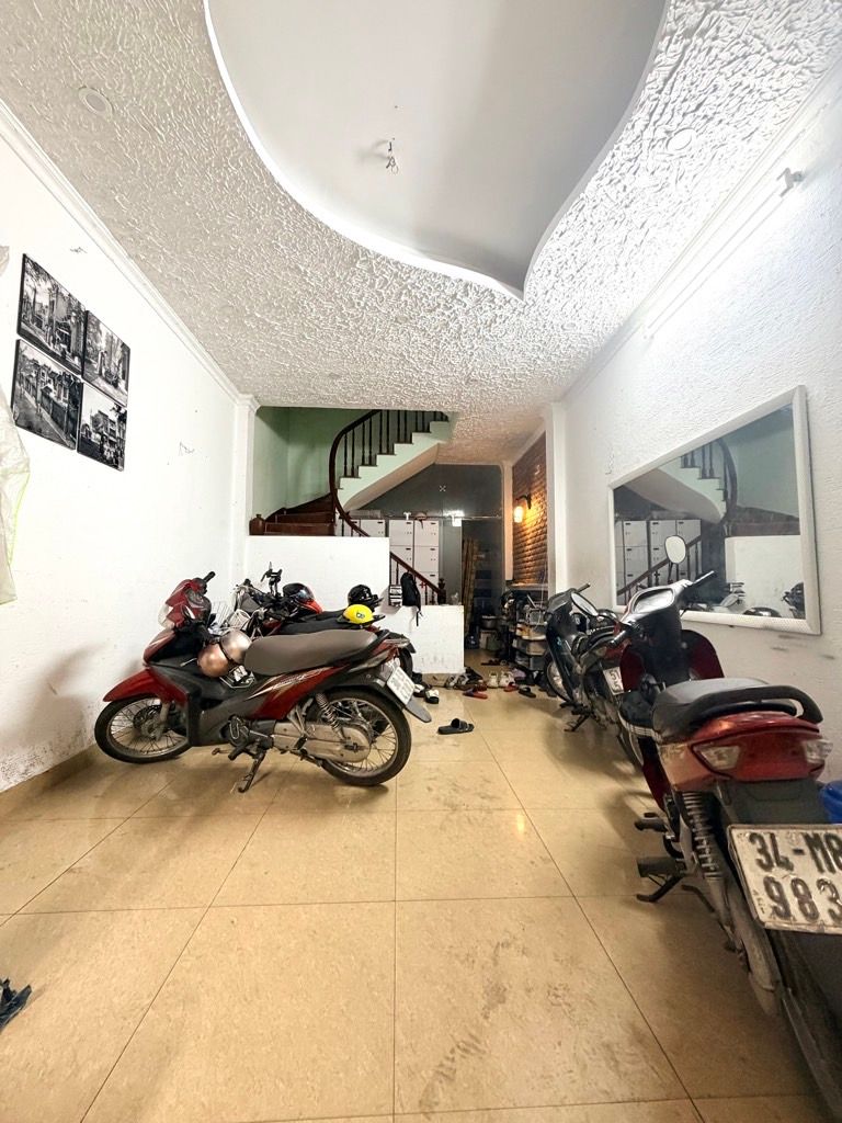 Bán nhà Tây Sơn - diện tích 52m2 5 tầng - Lõi Đống Đa - giá 18,9 tỷ