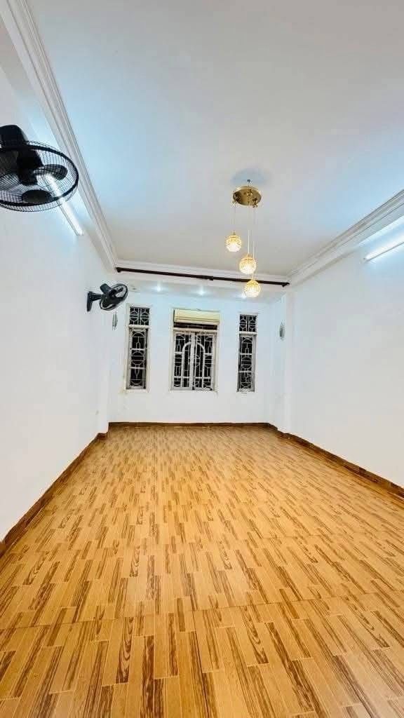 Bán nhà Tây Sơn - diện tích 52m2 5 tầng - Lõi Đống Đa - giá 18,9 tỷ