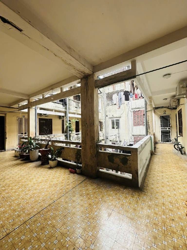 Bán nhà Đặng Tiến Đông - diện tích 34,3m2 3 tầng - Căn hộ đẹp như chung cư - giá 5,4 tỷ