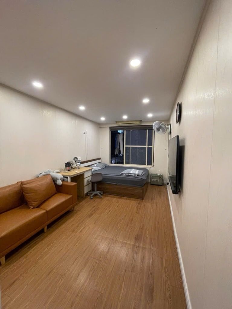 Bán nhà Tân Mai - diện tích 60m2 3 tầng - Lô góc - giá 4,2 tỷ