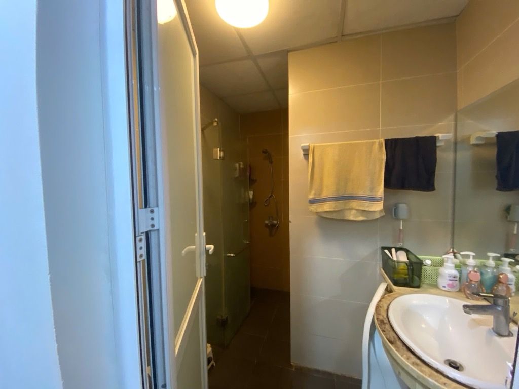 Bán nhà Tây Nam Linh Đàm - diện tích 58m2 12 tầng - Căn hộ chung cư đẹp - giá 5,4 tỷ