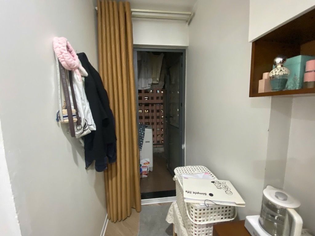 Bán nhà Tây Nam Linh Đàm - diện tích 58m2 12 tầng - Căn hộ chung cư đẹp - giá 5,4 tỷ