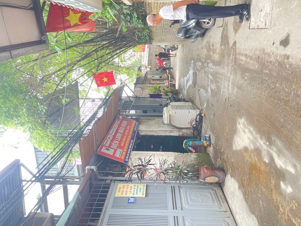 Bán nhà Lĩnh Nam - diện tích 50.1m2 2 tầng - Ngõ ô tô - giá 5,4 tỷ