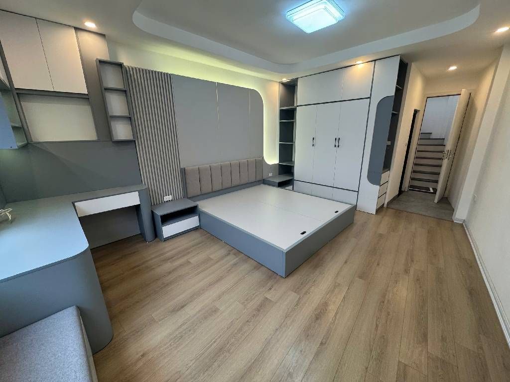 Bán nhà Xã Đàn - diện tích 35m2 5 tầng - Ngõ thông, kinh doanh nhỏ - giá 8,8 tỷ