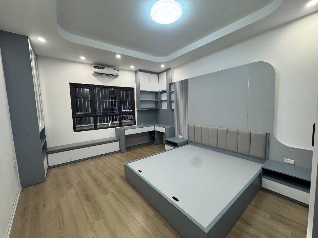 Bán nhà Xã Đàn - diện tích 35m2 5 tầng - Ngõ thông, kinh doanh nhỏ - giá 8,8 tỷ