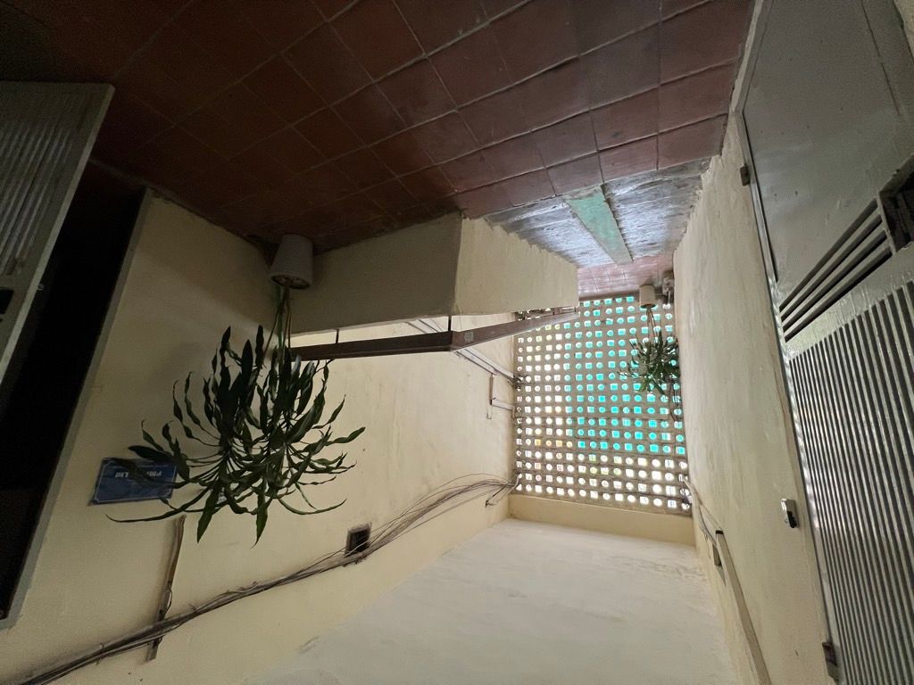 Bán nhà Hoàng Ngọc Phách - diện tích 62m2 1 tầng - ô tô đỗ cửa - giá 4,3 tỷ