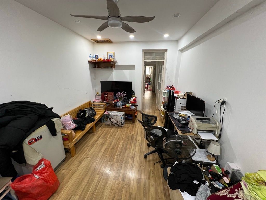 Bán nhà Hoàng Ngọc Phách - diện tích 62m2 1 tầng - ô tô đỗ cửa - giá 4,3 tỷ