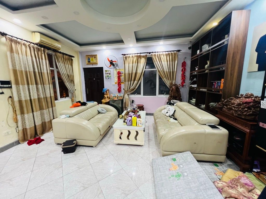 Bán nhà Nguyễn Quý Đức - diện tích 60.3m2 5 tầng - Lô góc trung tâm - giá 22 tỷ