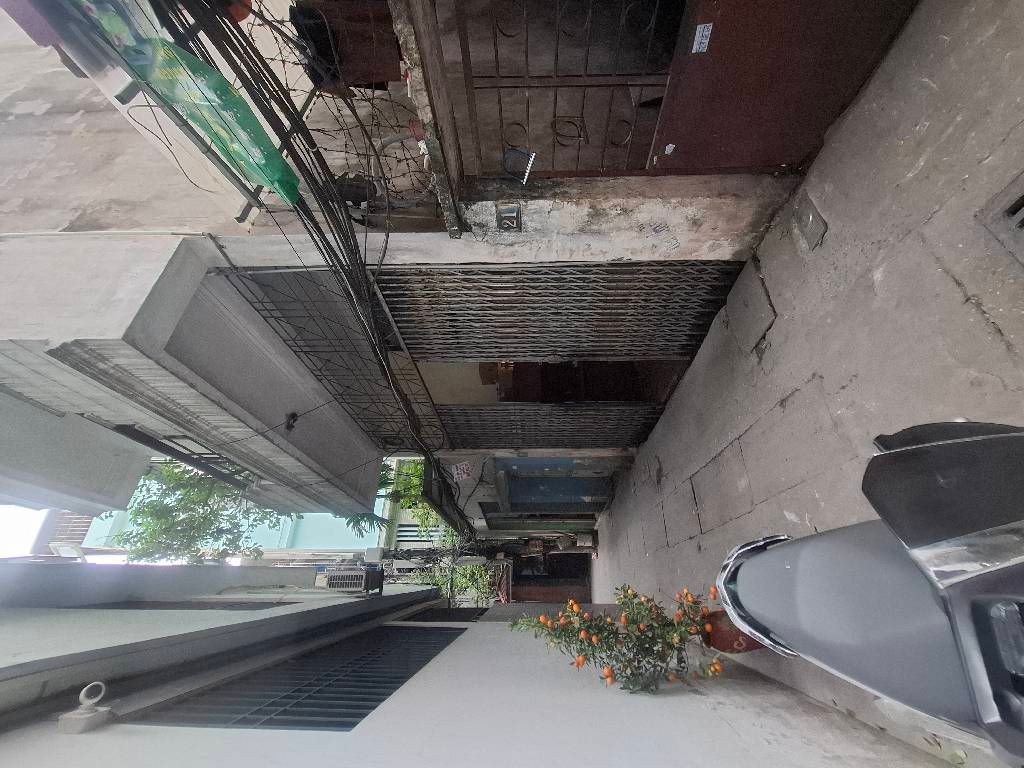 Bán nhà Quan Nhân - diện tích 80m2 3 tầng - Mảnh đất đẹp xây CCMN - giá 21,5 tỷ