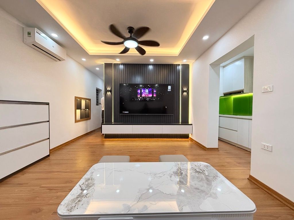 Bán nhà Nguyễn Công Trứ - diện tích 55m2 3 tầng - Căn góc, full nội thất - giá 3,8 tỷ