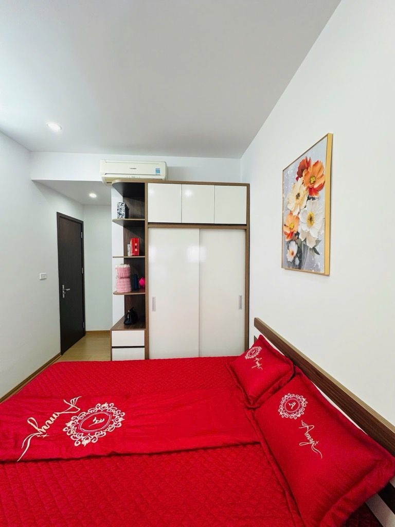 Bán nhà Nguyễn Xiển - diện tích 54m2 31 tầng - Căn góc, view đường chính - giá 4,4 tỷ