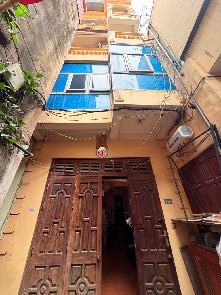 Bán nhà Chùa Quỳnh - diện tích 28.7m2 5 tầng - MẶT PHỐ KINH DOANH - giá 20 tỷ