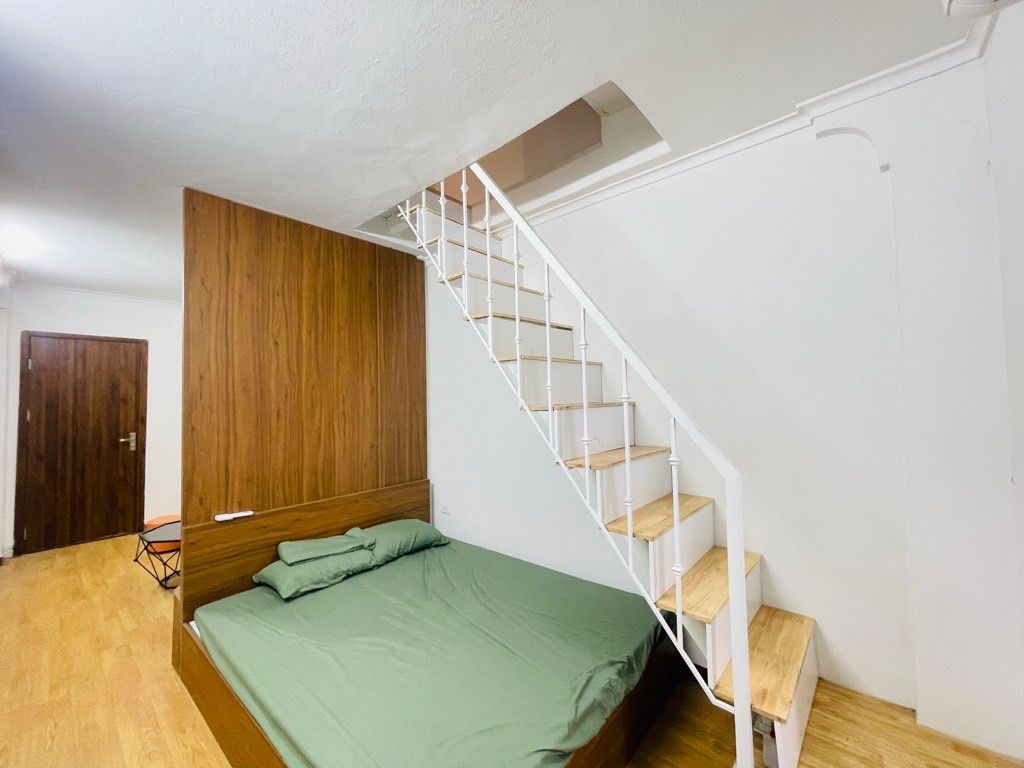 Bán nhà Hồng Mai - diện tích 36m2 2 tầng - Ô tô đỗ sát chân cầu thang - giá 3,65 tỷ