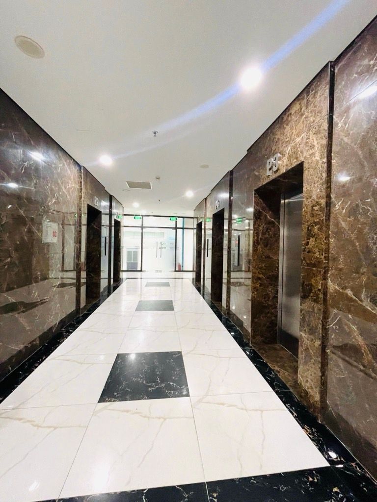 Bán nhà Trần Thủ Độ - diện tích 149m2 1 tầng - Mặt sàn dịch vụ - giá 7,5 tỷ