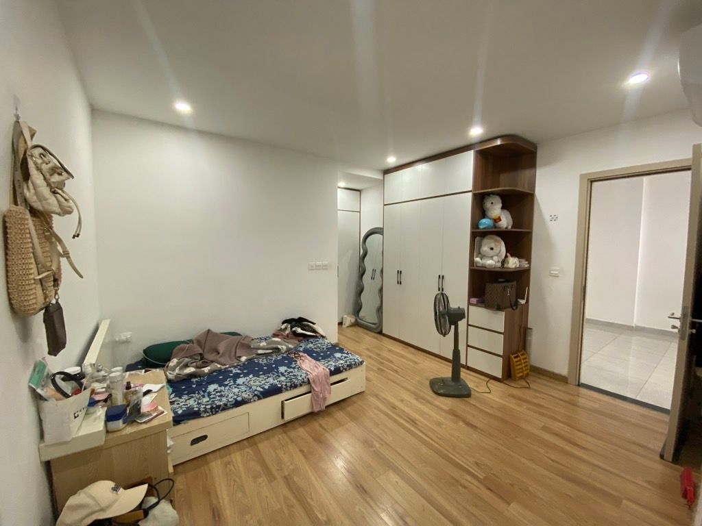 Bán nhà 279 Hoàng Mai - diện tích 78.3m2 1 tầng - Sổ Đỏ Chính Chủ Sẵn Sàng Giao Dịch - giá 7,6 tỷ