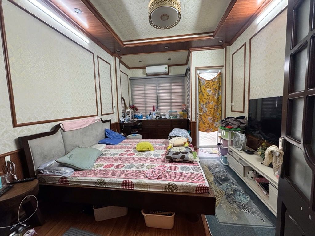 Bán nhà Ngọc Hồi - diện tích 39m2 4 tầng - Ô tô tránh - giá 16,8 tỷ