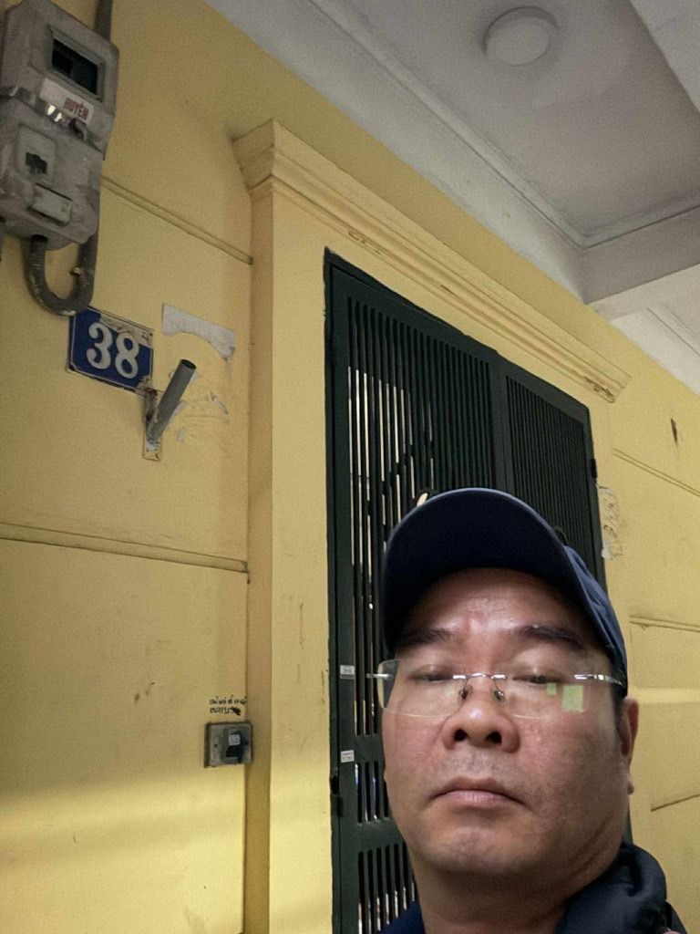 Bán nhà Huỳnh Thúc Kháng - diện tích 32.8m2 4 tầng - Ngõ ô tô đỗ cửa - giá 17,8 tỷ