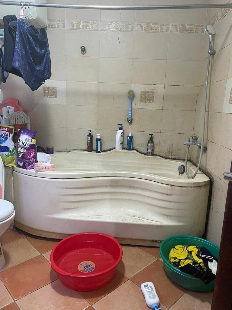 Bán nhà Huỳnh Thúc Kháng - diện tích 32.8m2 4 tầng - Ngõ ô tô đỗ cửa - giá 17,8 tỷ