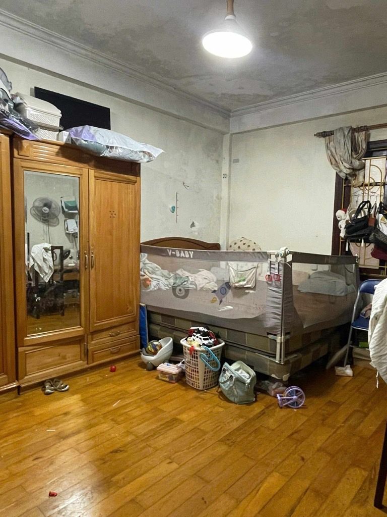 Bán nhà Huỳnh Thúc Kháng - diện tích 32.8m2 4 tầng - Ngõ ô tô đỗ cửa - giá 17,8 tỷ