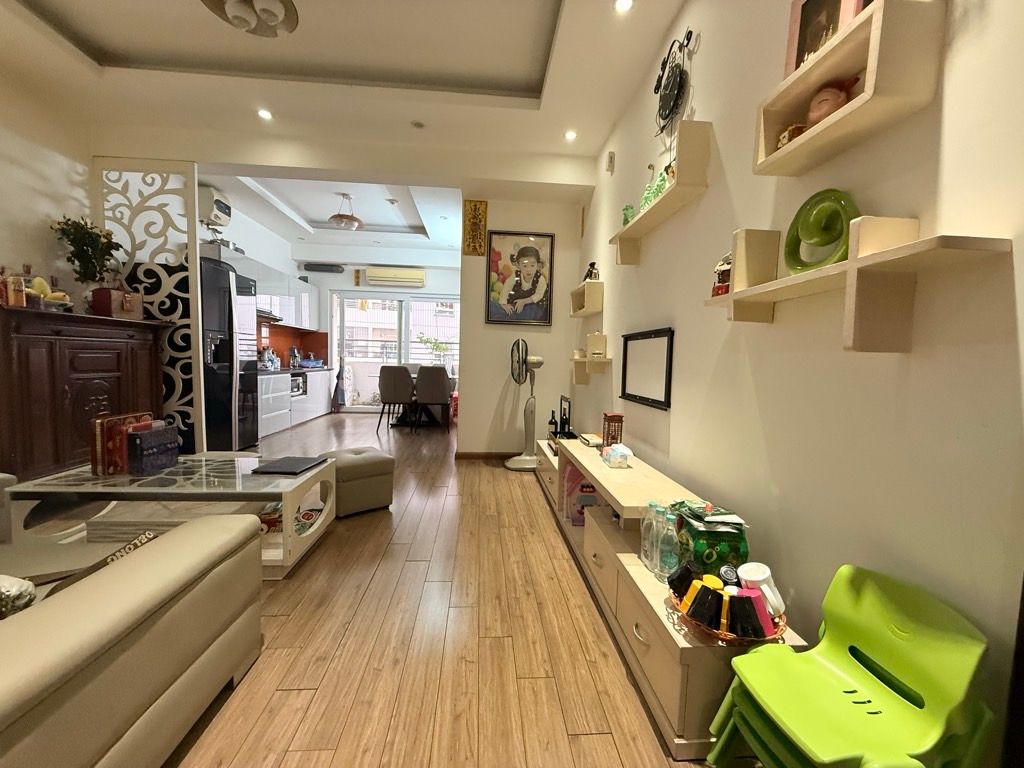 Bán nhà Trương Định - diện tích 87m2 1 tầng - Căn hộ chung cư Nam Đô - giá 7,6 tỷ