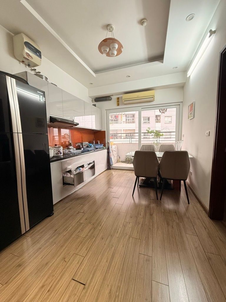 Bán nhà Trương Định - diện tích 87m2 1 tầng - Căn hộ chung cư Nam Đô - giá 7,6 tỷ