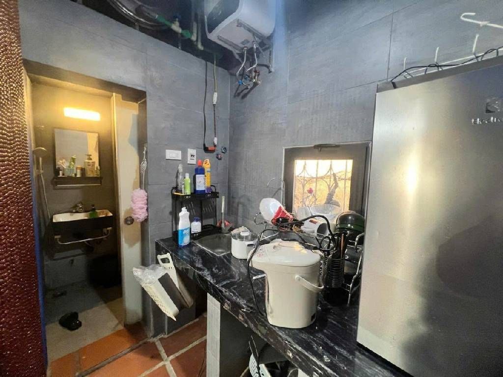 Bán nhà Quan Nhân - diện tích 32.4m2 1.5 tầng - Nhà đẹp 2 thoáng - giá 4,0 tỷ