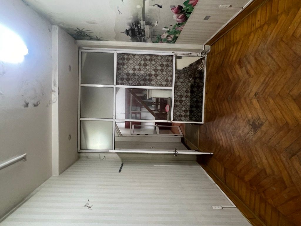 Bán nhà Nguyễn Trãi - diện tích 29,8m2 5 tầng - Gara ô tô - giá 10,5 tỷ