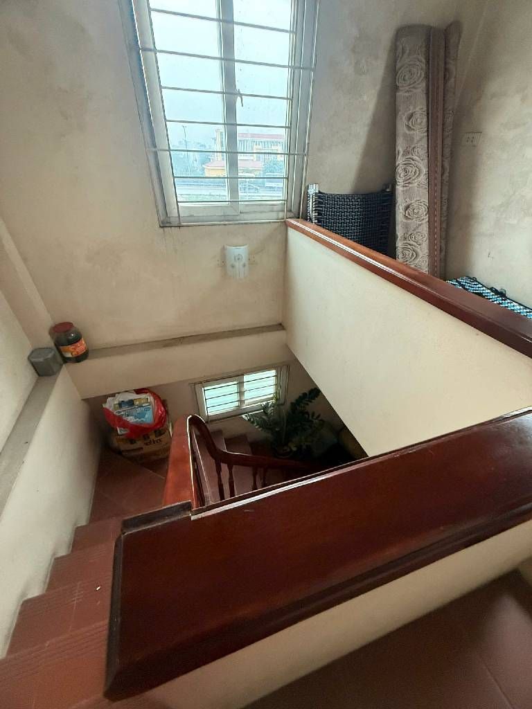 Bán nhà Vĩnh Hưng - diện tích 32.2m2 5 tầng - 2 mặt thoáng - giá 7,5 tỷ