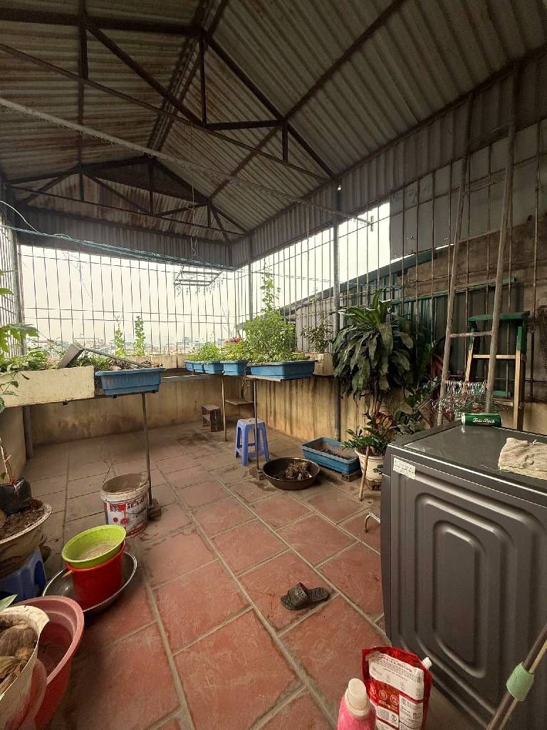 Bán nhà Vĩnh Hưng - diện tích 32.2m2 5 tầng - 2 mặt thoáng - giá 7,5 tỷ