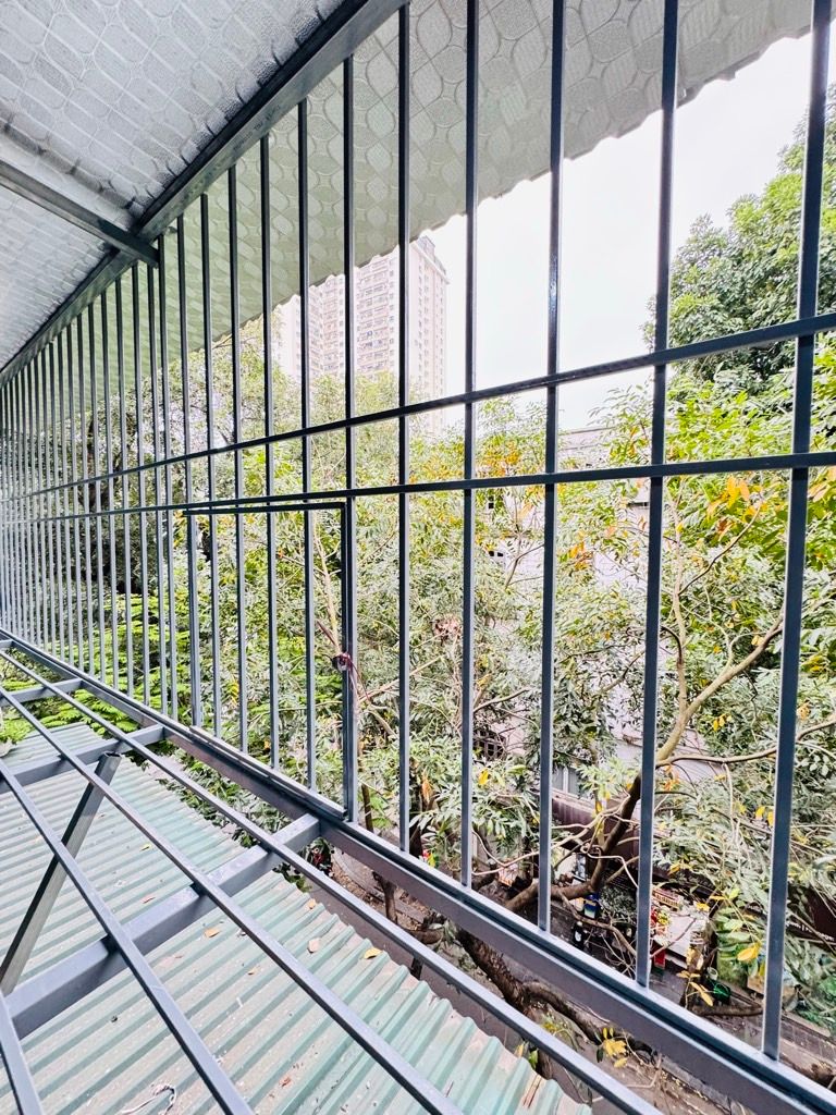 Bán nhà Tăng Bạt Hổ - diện tích 33.2m2 1 tầng - nhà đẹp hiếm có - giá 4,8 tỷ