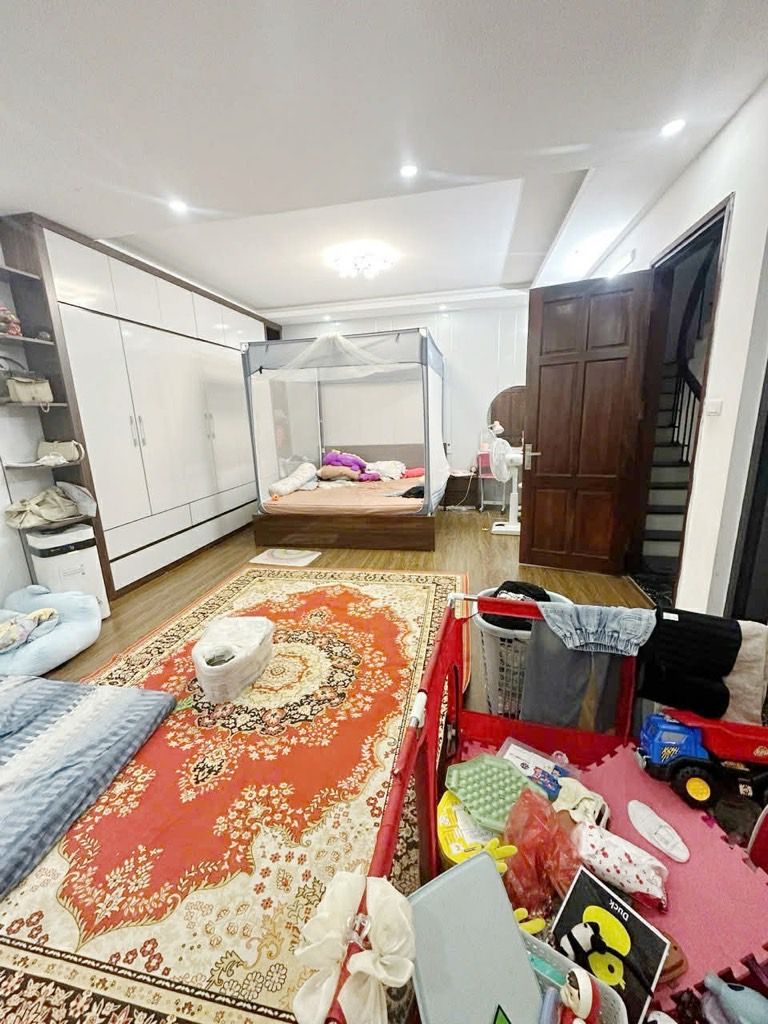 Bán nhà Thanh Lân - diện tích 50m2 5 tầng - nhà mới xây sạch sẽ - giá 9,1 tỷ