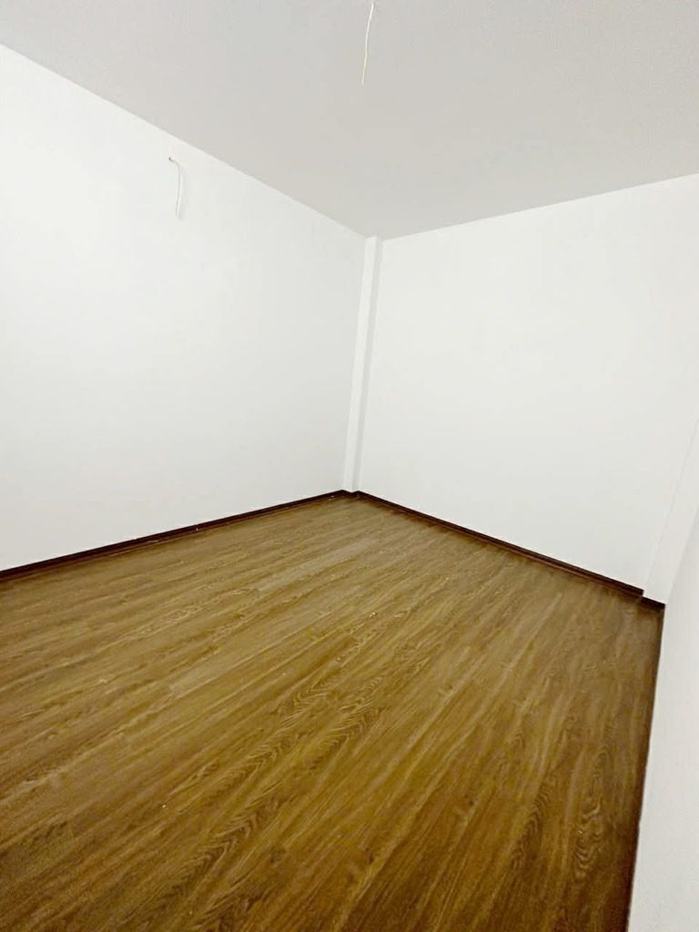 Bán nhà Thanh Lân - diện tích 50m2 5 tầng - nhà mới xây sạch sẽ - giá 9,1 tỷ